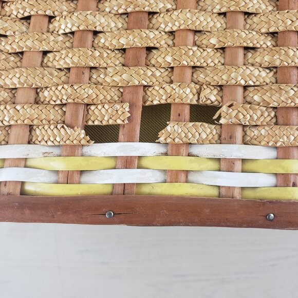 Vintage Sewing Basket & Contents - Picture 7 of 11